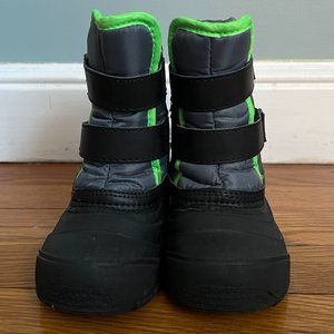 *Winter Clear-out sale!* Toddler 7 winter snow boots